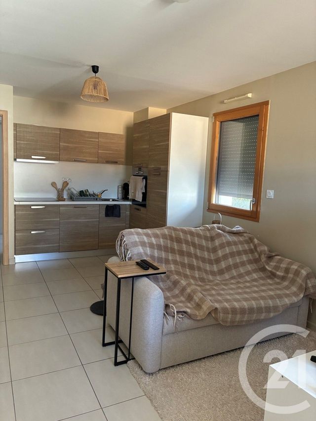 Appartement Studio &agrave; louer - 1 pi&egrave;ce - 30 m2 - Pontarlier - 25 - FRANCHE-COMTE