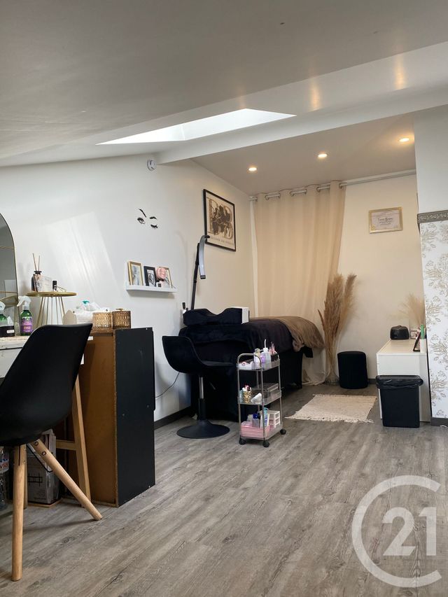 Appartement Duplex &agrave; louer - 4 pi&egrave;ces - 105 m2 - Pontarlier - 25 - FRANCHE-COMTE