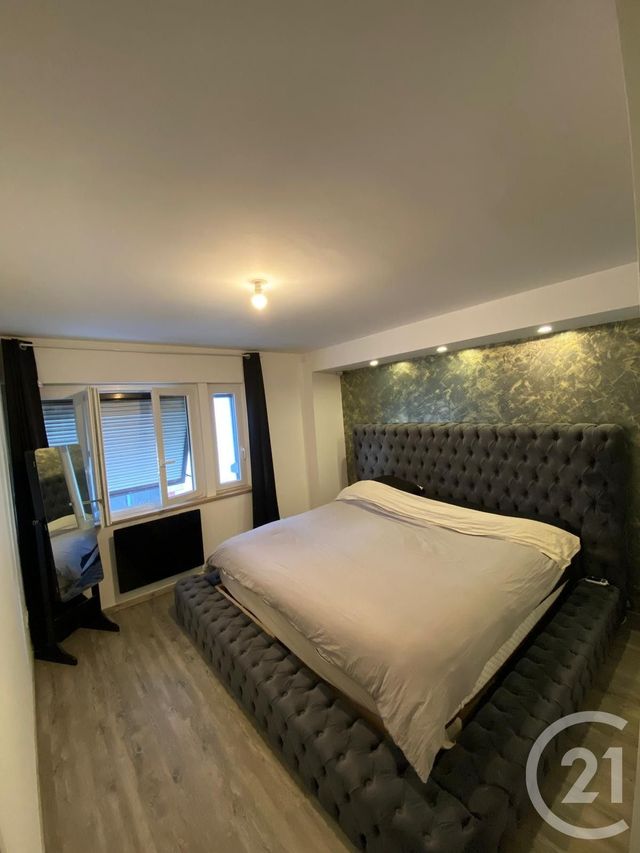 Appartement Duplex &agrave; louer - 4 pi&egrave;ces - 105 m2 - Pontarlier - 25 - FRANCHE-COMTE