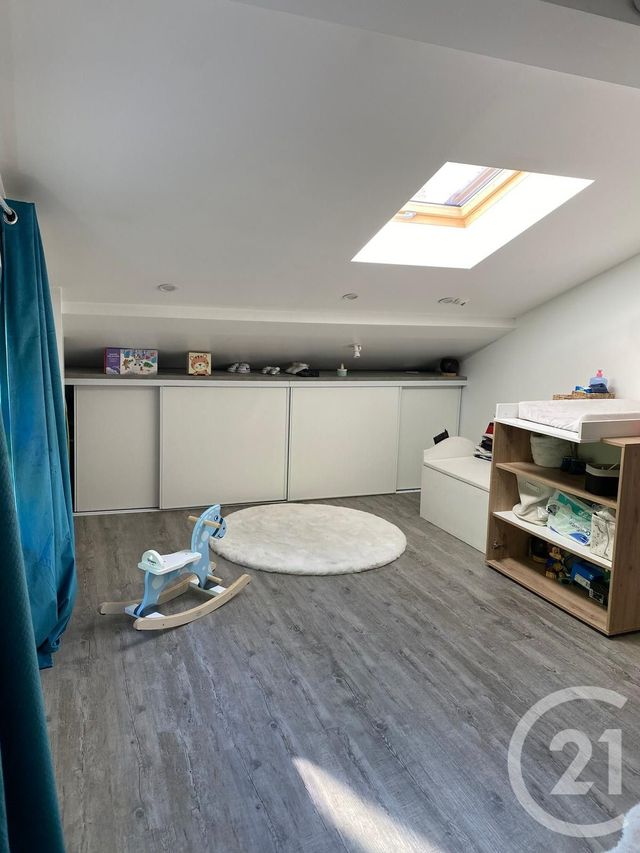 Appartement Duplex &agrave; louer - 4 pi&egrave;ces - 105 m2 - Pontarlier - 25 - FRANCHE-COMTE
