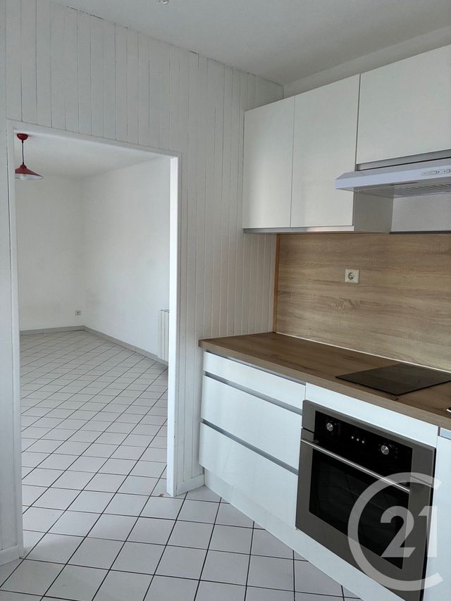 Appartement T1 &agrave; louer - 1 pi&egrave;ce - 29,50 m2 - Pontarlier - 25 - FRANCHE-COMTE