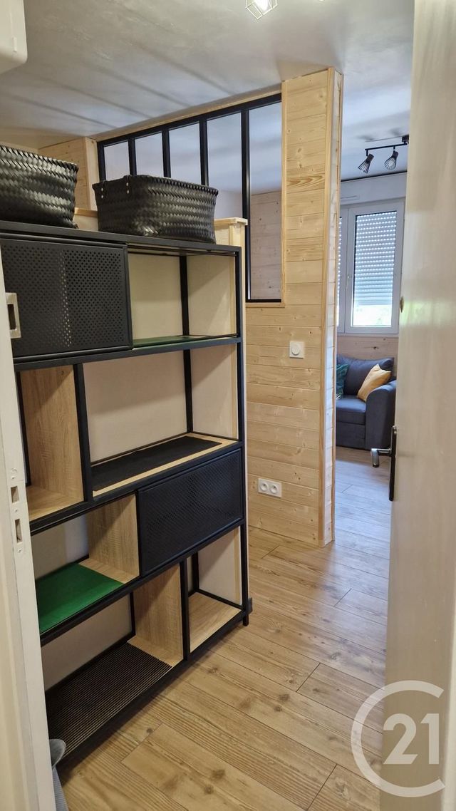 Appartement T1 &agrave; louer - 1 pi&egrave;ce - 20,77 m2 - Bians Les Usiers - 25 - FRANCHE-COMTE
