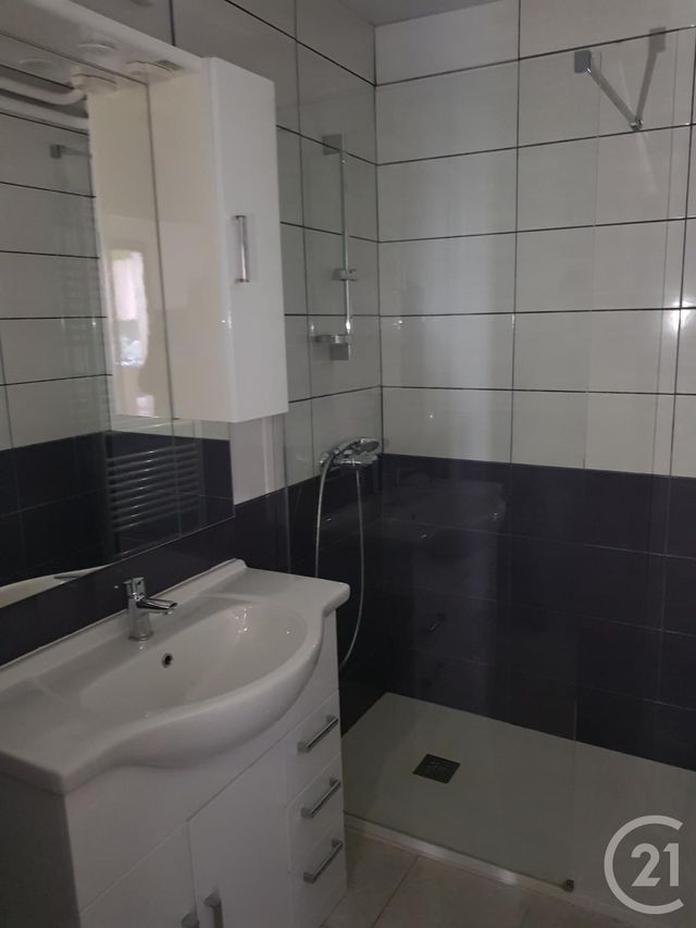 Appartement F3 &agrave; louer - 3 pi&egrave;ces - 64 m2 - Pontarlier - 25 - FRANCHE-COMTE