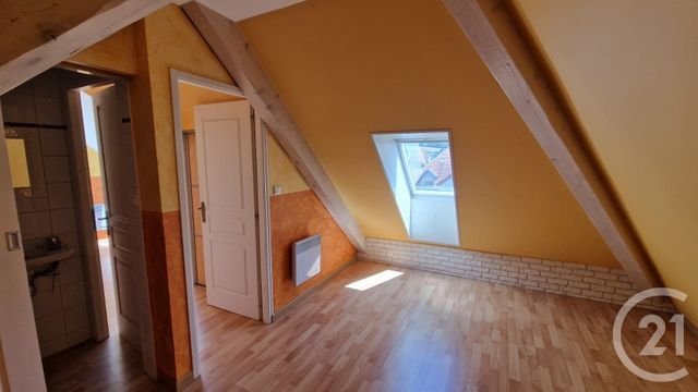 Appartement Duplex &agrave; louer - 3 pi&egrave;ces - 80,80 m2 - Pontarlier - 25 - FRANCHE-COMTE