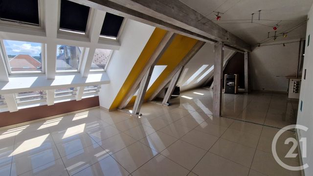Appartement Duplex &agrave; louer - 3 pi&egrave;ces - 80,80 m2 - Pontarlier - 25 - FRANCHE-COMTE