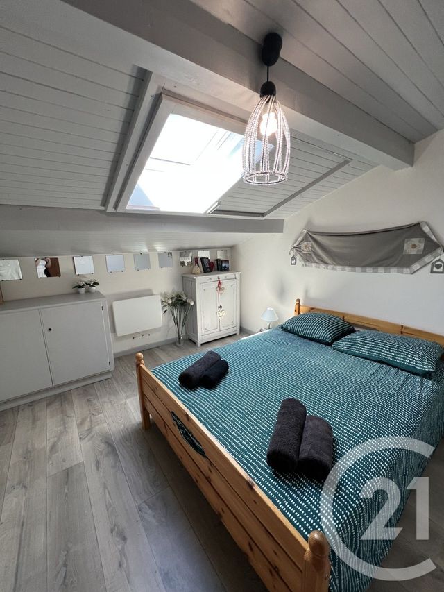 Appartement F3 &agrave; louer - 3 pi&egrave;ces - 46,70 m2 - Les Fourgs - 25 - FRANCHE-COMTE