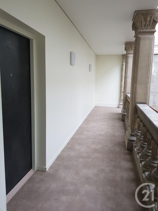 Appartement F2 &agrave; louer - 2 pi&egrave;ces - 41 m2 - Pontarlier - 25 - FRANCHE-COMTE