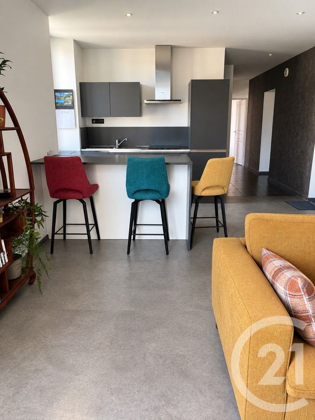 Appartement F3 &agrave; louer - 3 pi&egrave;ces - 59,53 m2 - Pontarlier - 25 - FRANCHE-COMTE