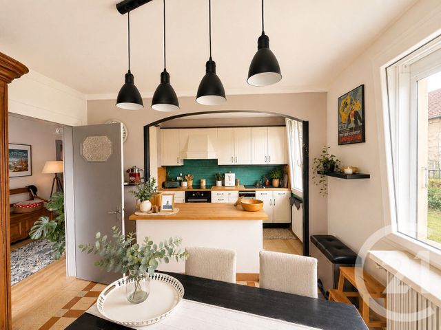Maison &agrave; vendre - 8 pi&egrave;ces - 160,85 m2 - Pontarlier - 25 - FRANCHE-COMTE