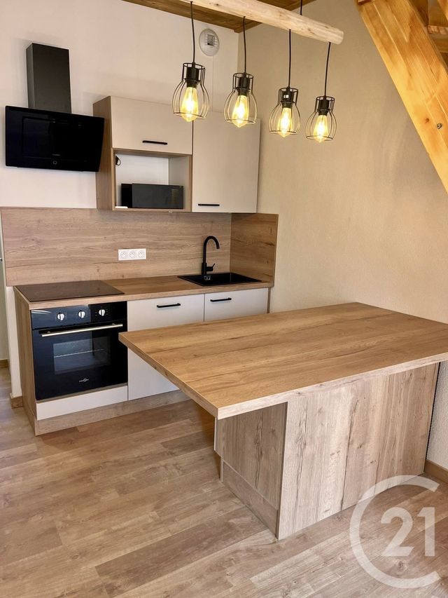 Appartement Duplex &agrave; louer - 2 pi&egrave;ces - 32,45 m2 - Pontarlier - 25 - FRANCHE-COMTE