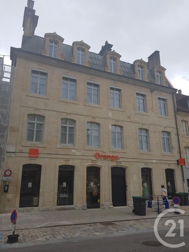 Appartement F4 &agrave; louer - 4 pi&egrave;ces - 113,10 m2 - Pontarlier - 25 - FRANCHE-COMTE