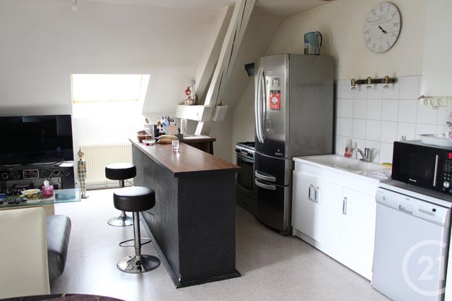 Appartement F4 &agrave; louer - 4 pi&egrave;ces - 70 m2 - Pontarlier - 25 - FRANCHE-COMTE