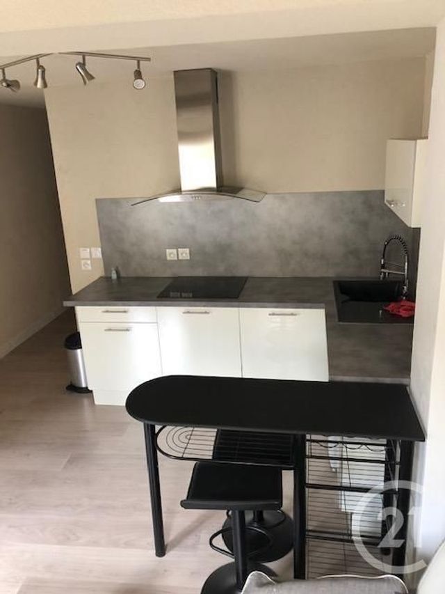 Appartement F2 &agrave; louer - 2 pi&egrave;ces - 29,50 m2 - Pontarlier - 25 - FRANCHE-COMTE