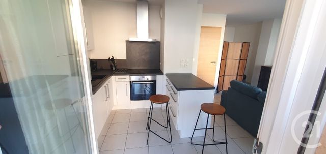 Appartement Studio &agrave; louer - 1 pi&egrave;ce - 31,75 m2 - La Cluse Et Mijoux - 25 - FRANCHE-COMTE
