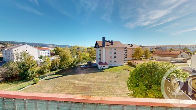 Appartement F4 &agrave; vendre - 4 pi&egrave;ces - 76,01 m2 - Pontarlier - 25 - FRANCHE-COMTE