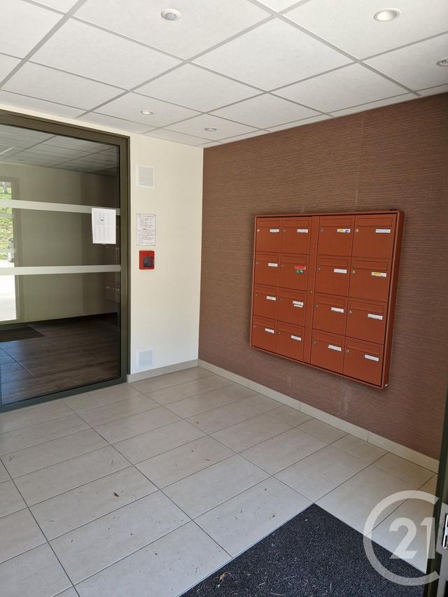 Appartement F2 &agrave; louer - 2 pi&egrave;ces - 43 m2 - Granges Narboz - 25 - FRANCHE-COMTE