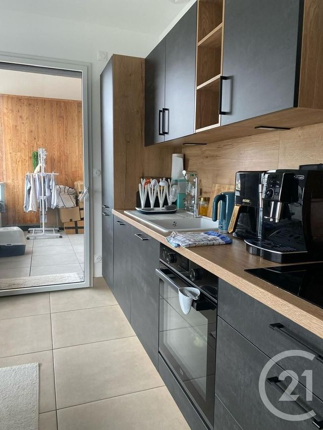 Appartement F2 &agrave; louer - 2 pi&egrave;ces - 40,97 m2 - Doubs - 25 - FRANCHE-COMTE