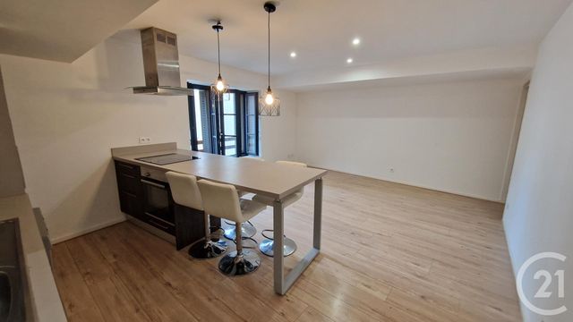 Appartement F3 &agrave; louer - 3 pi&egrave;ces - 64,75 m2 - Pontarlier - 25 - FRANCHE-COMTE