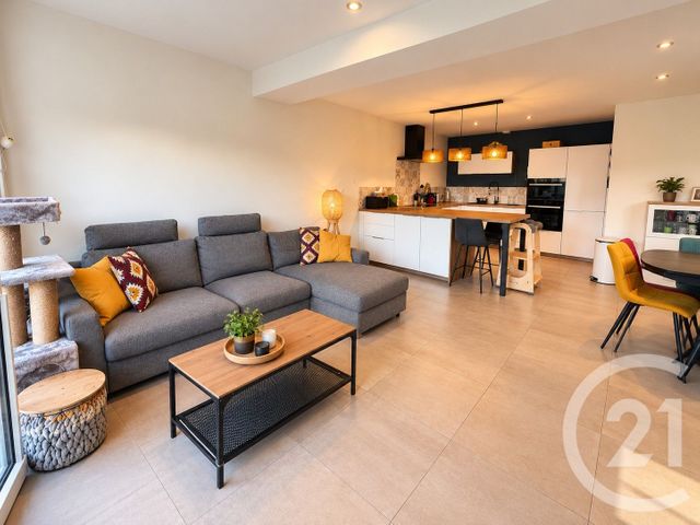 Appartement F3 &agrave; vendre - 3 pi&egrave;ces - 73,16 m2 - La Cluse Et Mijoux - 25 - FRANCHE-COMTE