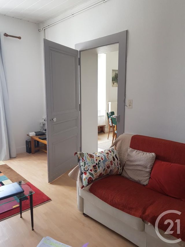 Appartement F2 &agrave; louer - 2 pi&egrave;ces - 75 m2 - Pontarlier - 25 - FRANCHE-COMTE