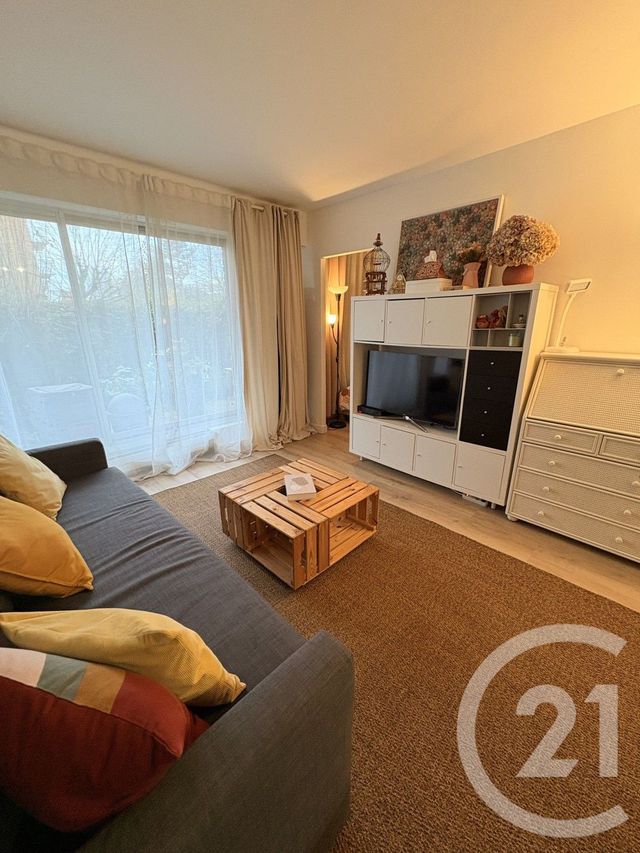 Appartement F2 &agrave; louer - 2 pi&egrave;ces - 39,43 m2 - Cormeilles En Parisis - 95 - ILE-DE-FRANCE