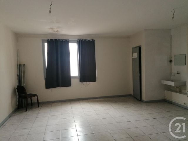 Local commercial à louer - 84.0 m2 - 19 - Correze