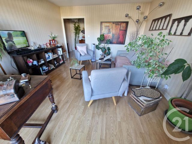 Appartement F4 à vendre - 4 pièces - 92,90 m2 - Brive La Gaillarde - 19 - LIMOUSIN