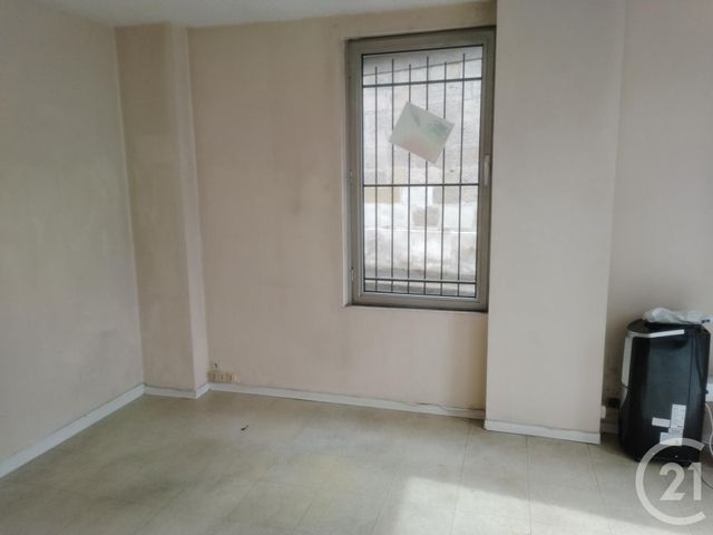 Local commercial à louer - 47.0 m2 - 19 - Correze