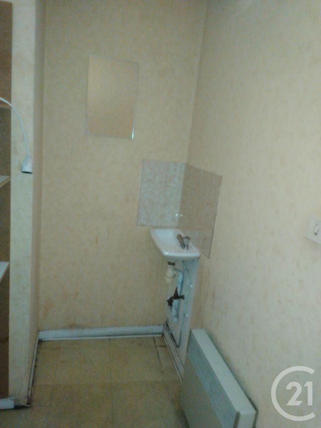 Local commercial à louer - 47.0 m2 - 19 - Correze