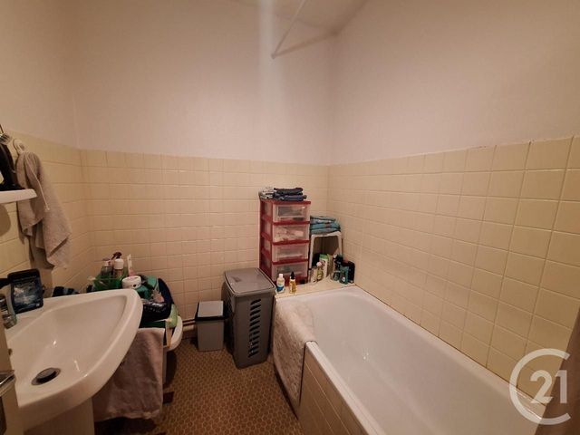 Appartement T3 &agrave; vendre - 3 pi&egrave;ces - 68,95 m2 - Brive La Gaillarde - 19 - LIMOUSIN