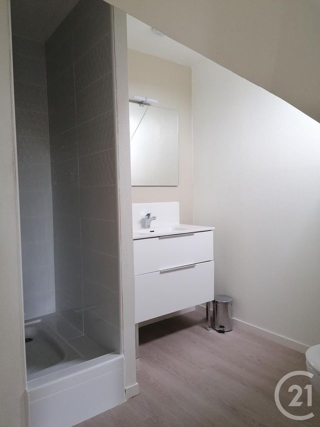 Appartement Studio à louer - 1 pièce - 20,20 m2 - Brive La Gaillarde - 19 - LIMOUSIN