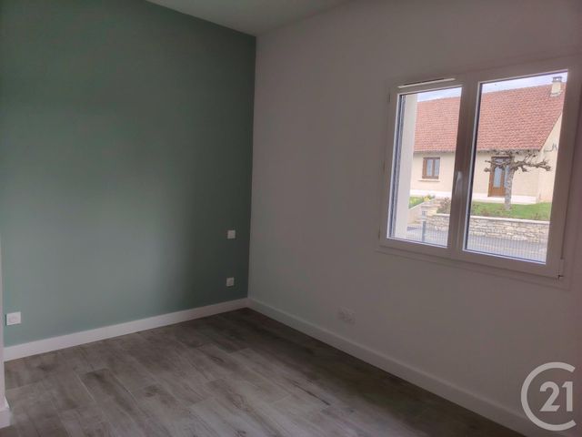 Maison &agrave; louer - 5 pi&egrave;ces - 108,96 m2 - Brive La Gaillarde - 19 - LIMOUSIN