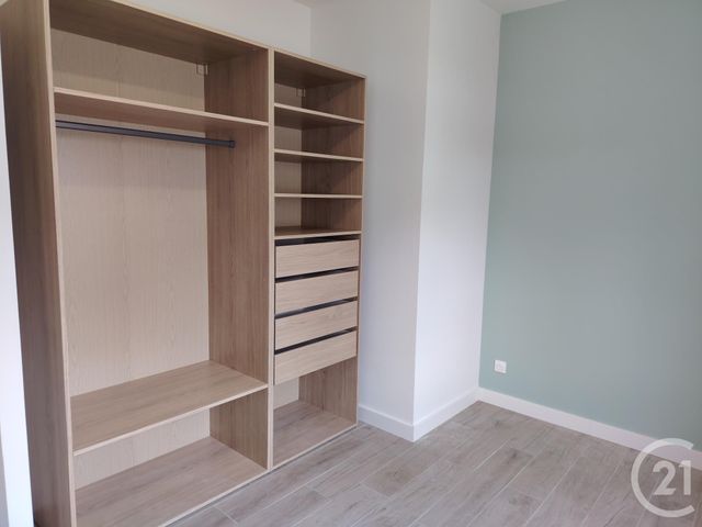 Maison &agrave; louer - 5 pi&egrave;ces - 108,96 m2 - Brive La Gaillarde - 19 - LIMOUSIN