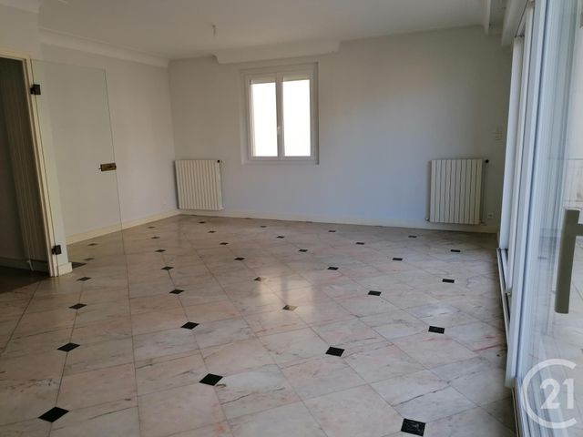 Appartement Duplex &agrave; louer - 4 pi&egrave;ces - 112,48 m2 - Brive La Gaillarde - 19 - LIMOUSIN