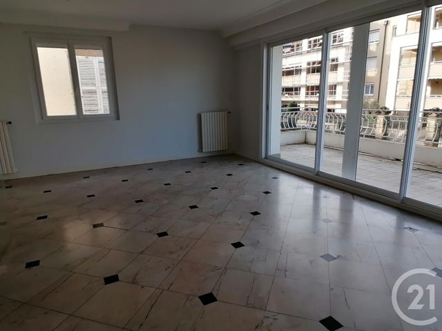 Appartement Duplex &agrave; louer - 4 pi&egrave;ces - 112,48 m2 - Brive La Gaillarde - 19 - LIMOUSIN
