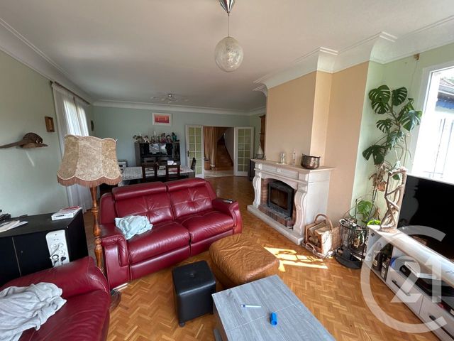 Maison à vendre - 7 pièces - 164,28 m2 - Tulle - 19 - LIMOUSIN