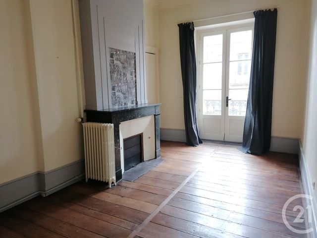 Appartement F4 à louer - 4 pièces - 140,08 m2 - Brive La Gaillarde - 19 - LIMOUSIN