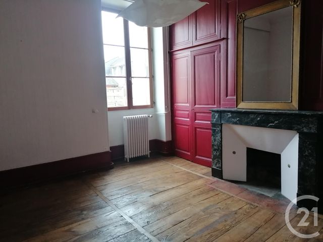 Appartement F4 à louer - 4 pièces - 140,08 m2 - Brive La Gaillarde - 19 - LIMOUSIN
