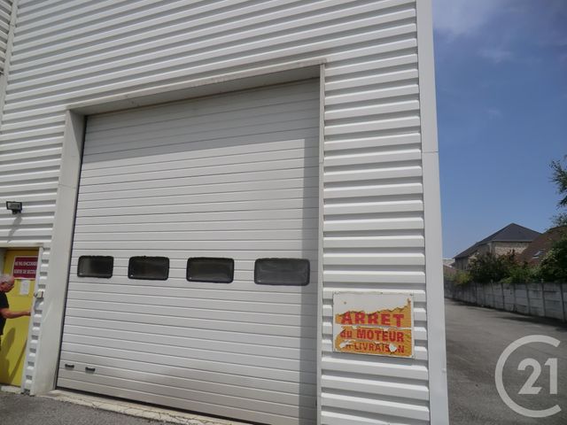 Local commercial à louer - 1500.0 m2 - 19 - Correze