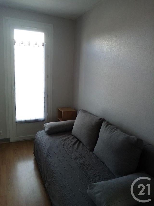 Appartement F2 &agrave; louer - 2 pi&egrave;ces - 40,97 m2 - Brive La Gaillarde - 19 - LIMOUSIN