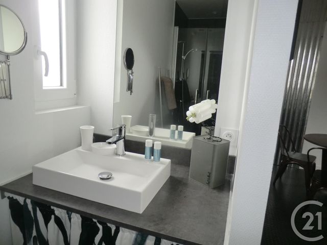 Appartement F3 à louer - 3 pièces - 50,50 m2 - Brive La Gaillarde - 19 - LIMOUSIN