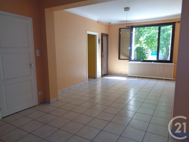 Maison &agrave; louer - 4 pi&egrave;ces - 94,95 m2 - Brive La Gaillarde - 19 - LIMOUSIN