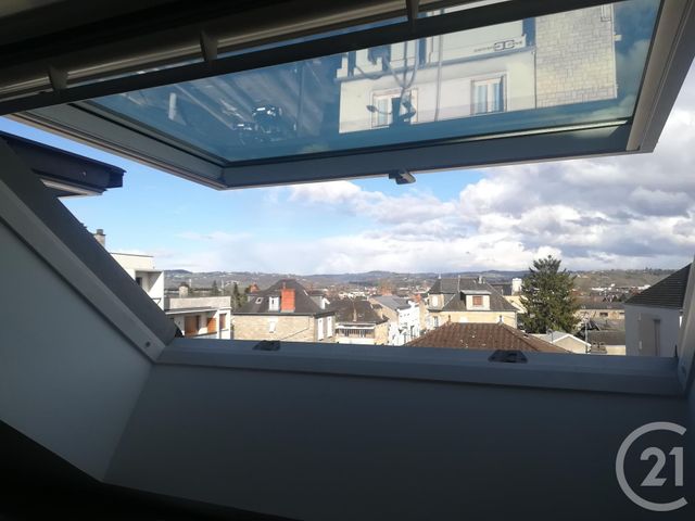 Appartement F3 &agrave; louer - 3 pi&egrave;ces - 43,95 m2 - Brive La Gaillarde - 19 - LIMOUSIN