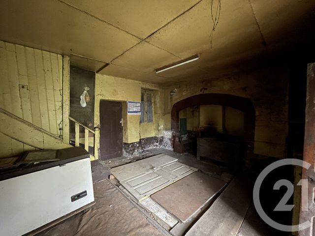 Maison à vendre - 2 pièces - 220 m2 - Malemort - 19 - LIMOUSIN