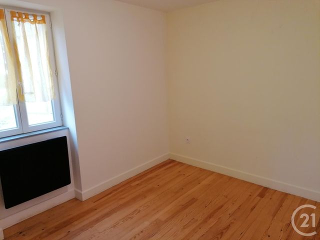 Maison à louer - 4 pièces - 78,42 m2 - Chasteaux - 19 - LIMOUSIN