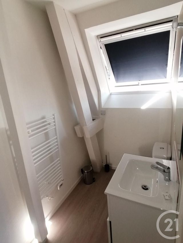 Appartement Studette &agrave; louer - 1 pi&egrave;ce - 19,50 m2 - Brive La Gaillarde - 19 - LIMOUSIN