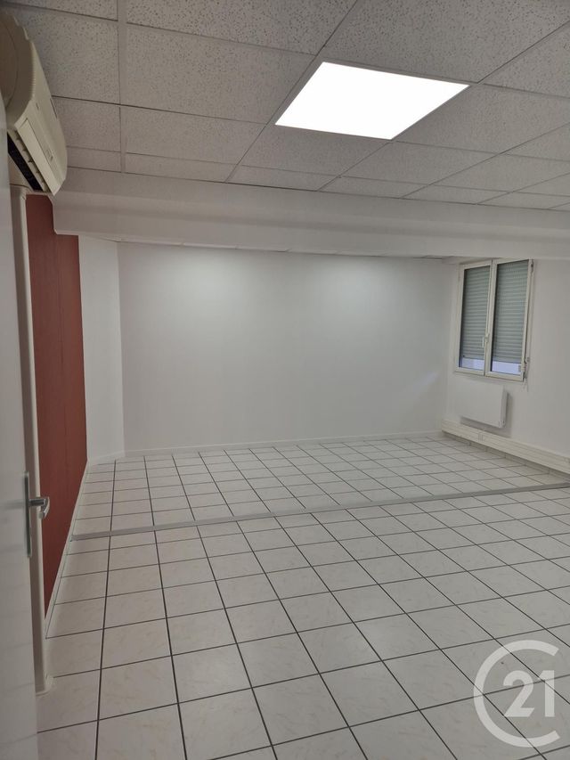 Bureaux à vendre - 164.0 m2 - 19 - Correze