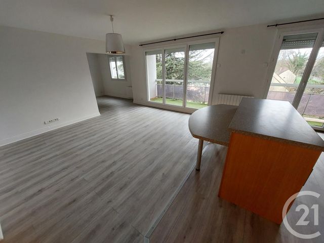 Appartement T4 &agrave; louer - 4 pi&egrave;ces - 81,10 m2 - Brive La Gaillarde - 19 - LIMOUSIN