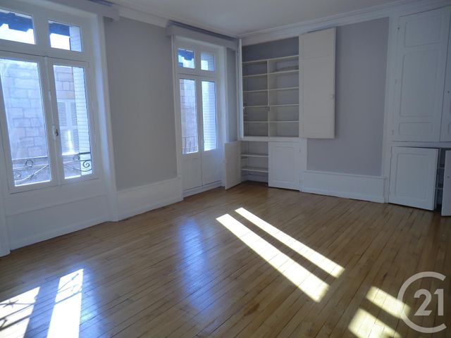 Appartement F6 &agrave; vendre - 6 pi&egrave;ces - 182 m2 - Brive La Gaillarde - 19 - LIMOUSIN