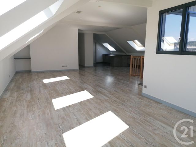 Appartement F5 &agrave; louer - 4 pi&egrave;ces - 112,50 m2 - Brive La Gaillarde - 19 - LIMOUSIN